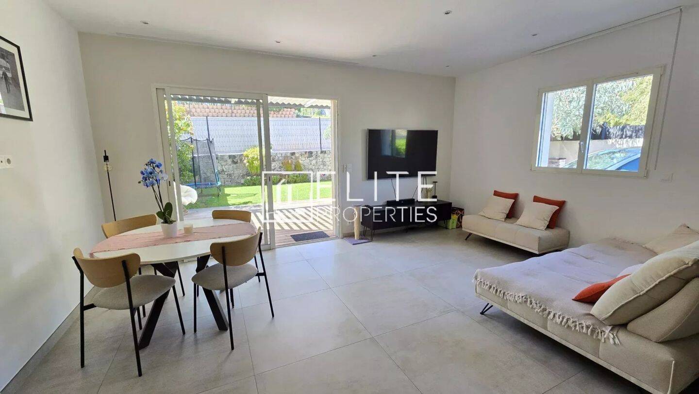 Maison à vendre, 95m², LA ROQUETTE SUR SIAGNE