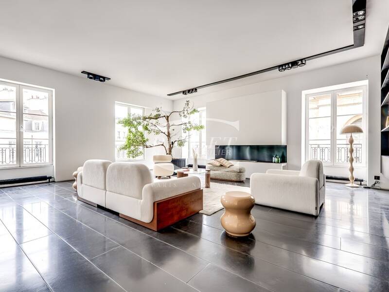 Maison à louer, 165m², PARIS 2E