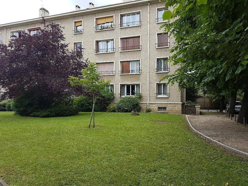 Maison à louer, 58m², SAINT MAUR DES FOSSES