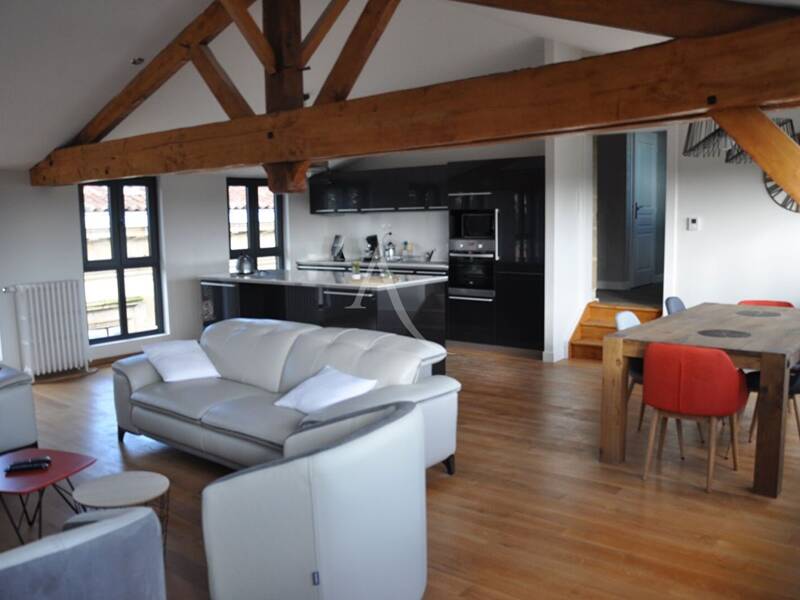 Maison à louer, 108m², JONZAC