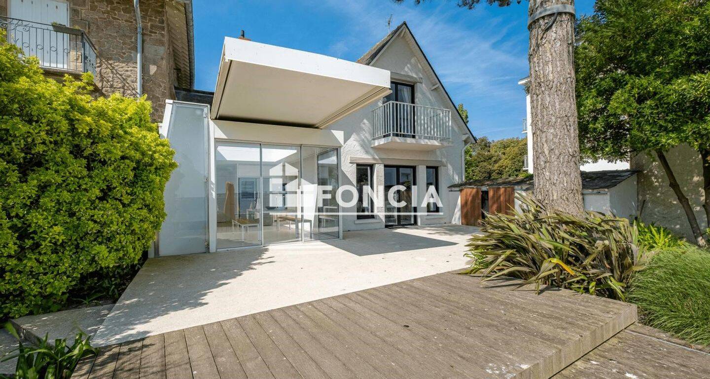 Maison à vendre, 179m², LE POULIGUEN