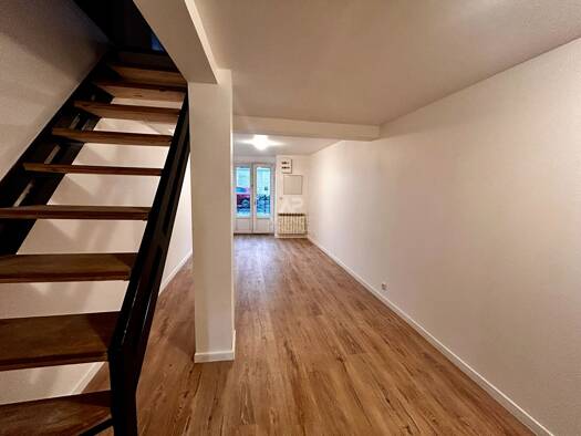 Appartement à vendre 190 000 € 4 pièces 2 chambres 50 m² RDC/1 Vaux-sur-Seine 78740