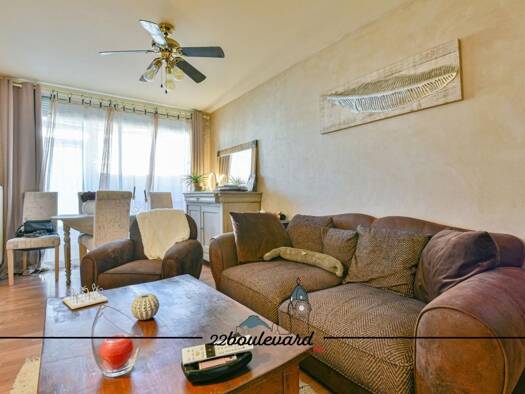 Maison de ville à vendre 242 500 € 4 pièces 3 chambres 70 m² 87 m² de terrain Émailleurs Limoges 87000