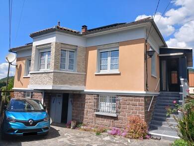 Maison de plain-pied à vendre 154 700 € 6 pièces 3 chambres 100 m² 474 m² de terrain Firmi 12300
