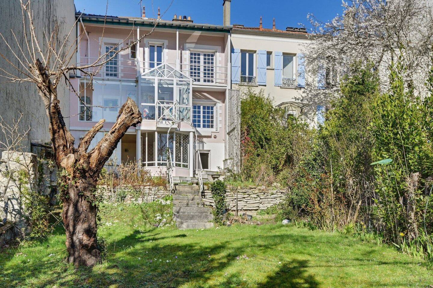 Maison à vendre, 215m², SURESNES