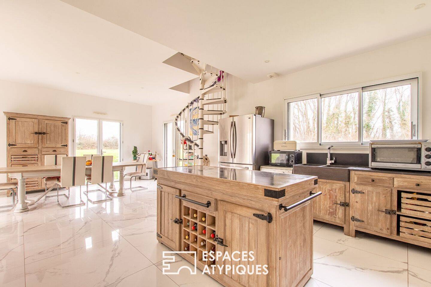 Maison à vendre, 373m², LE FENOUILLER