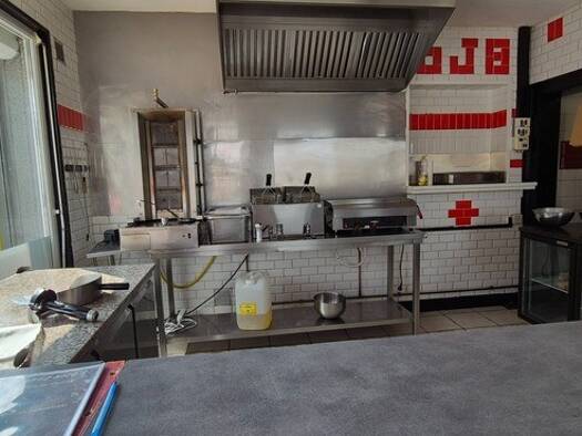 Restaurant à vendre Fonds de commerce 50 000 € 100 m² d'espace de restauration Forêt Le Trait 76580