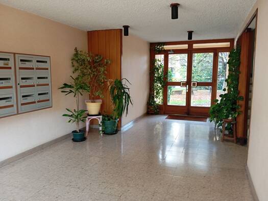 Appartement à vendre 150 000 € 6 pièces 4 chambres 98 m² RDC/6 Limas 69400