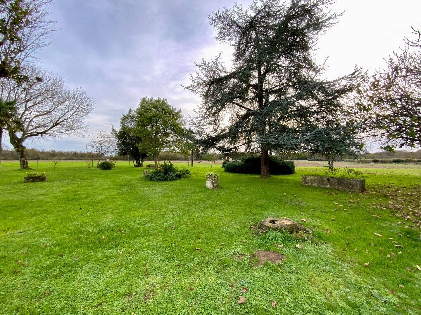 Maison à vendre, 106m², SAINT GENIS DE SAINTONGE