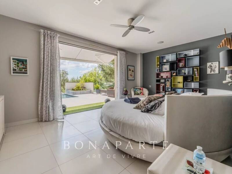 Maison à vendre, 750m², SAINT GELY DU FESC