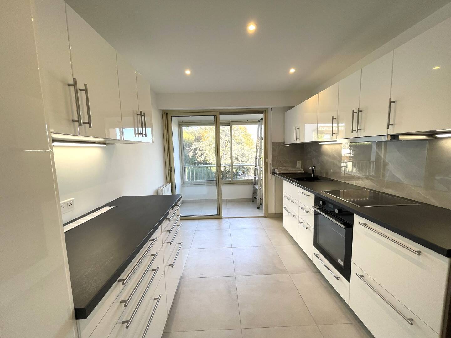Maison à louer, 78m², ANTIBES
