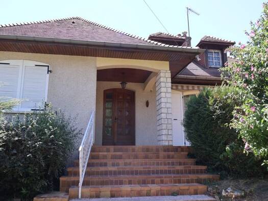 Maison à vendre 255 000 € 7 pièces 5 chambres 143 m² 2 273 m² de terrain Perrigny-sur-l'Ognon 21270