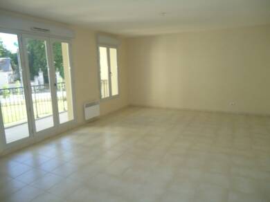 Appartement à louer 845 € 3 pièces 75 m² Étage 1/3 Bourgogne Saint Loup-Armenault Châtaigniers St Jean de Braye 45800