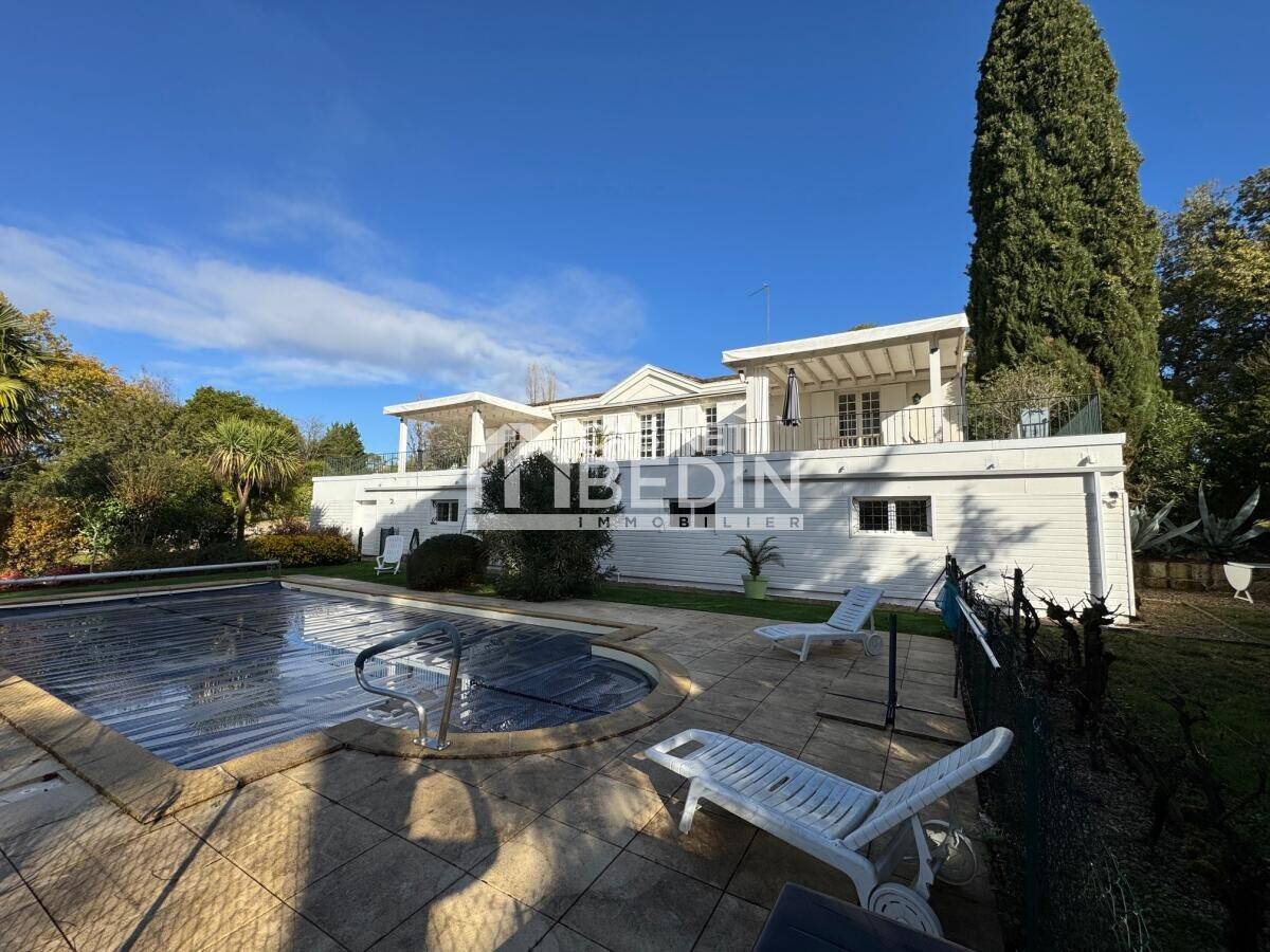 Maison à vendre, 381m², LATRESNE