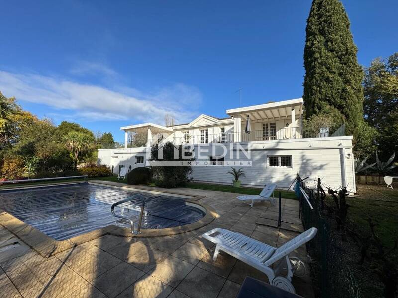 Maison à vendre, 381m², LATRESNE
