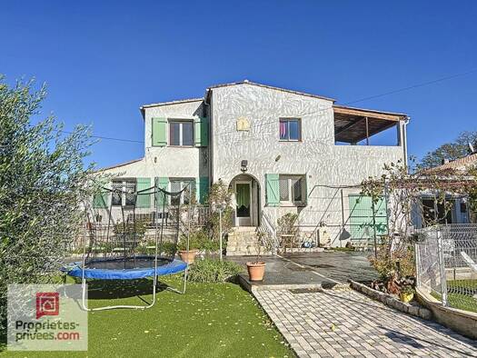 Maison à vendre 428 000 € 7 pièces 5 chambres 158 m² 1 225 m² de terrain Rians 83560