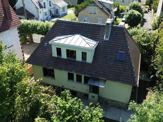 Maison à vendre 399 000 € 6 pièces 5 chambres 129 m² 794 m² de terrain Centre Ville Pontoise 95000