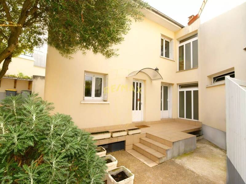 Maison à vendre, 77m², SURESNES