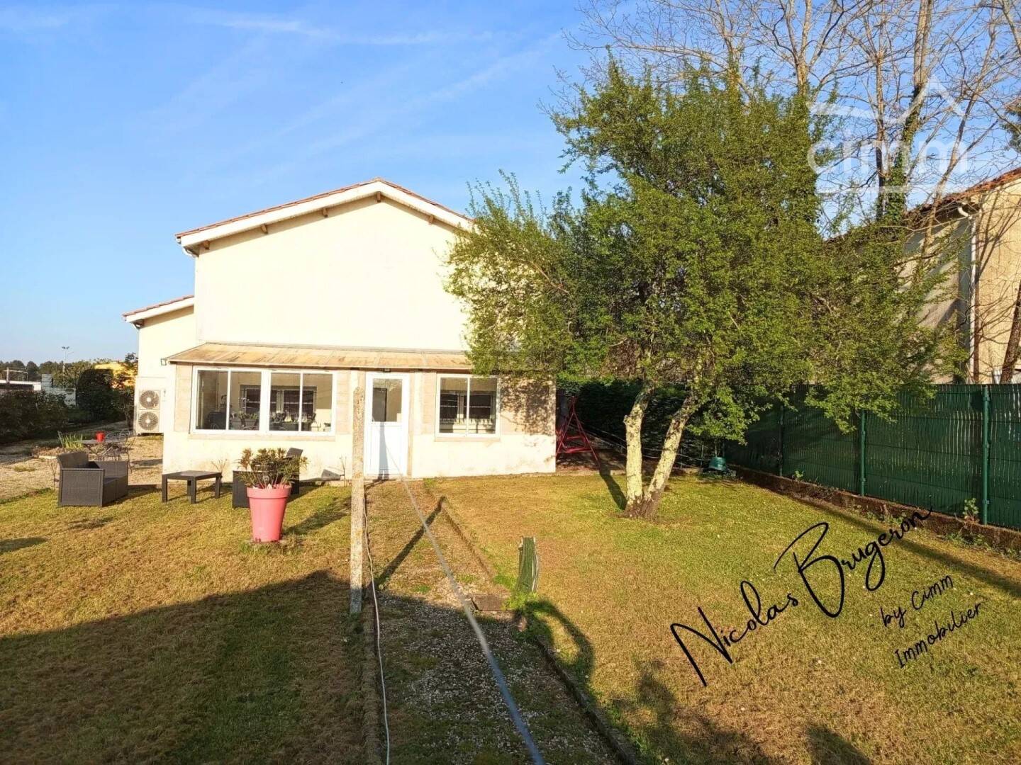 Maison à vendre, 136m², MONTENDRE