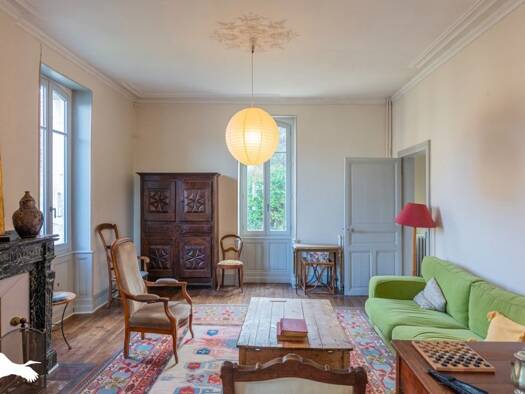 Maison à vendre 345 000 € 4 pièces 3 chambres 175 m² 499 m² de terrain Centre Basse-Ville Auch 32000