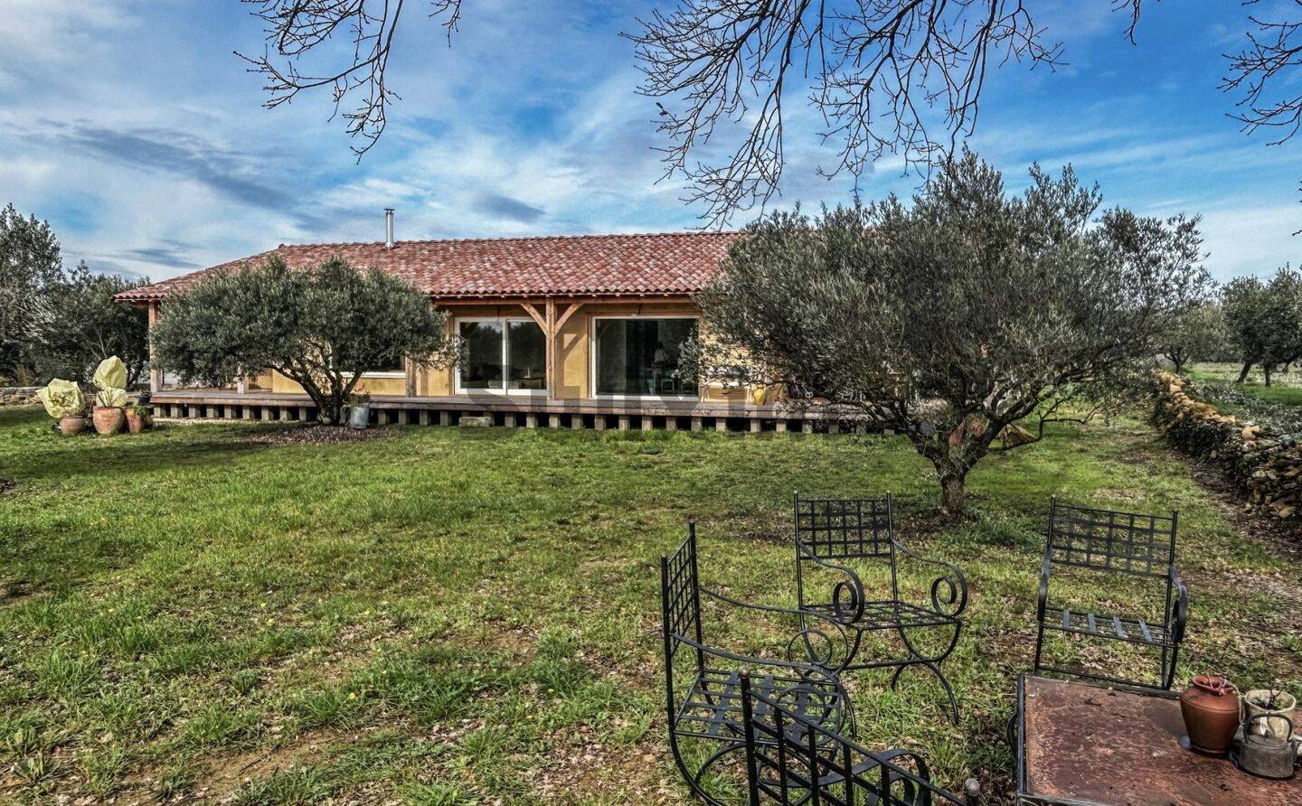 Maison à vendre, 150m², SAINT QUENTIN LA POTERIE