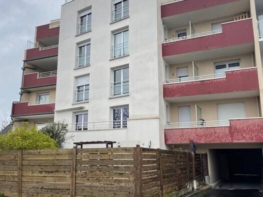 Appartement à vendre 160 000 € 3 pièces 2 chambres 53 m² 2ème étage Reims 51100