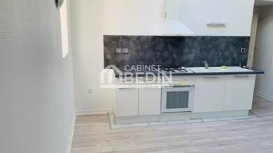 Appartement à louer 650 € 2 pièces 1 chambre 48,4 m² Étage 1/1 Galgon 33133