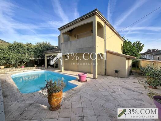 Maison à vendre 379 000 € 5 pièces 3 chambres 178 m² 555 m² de terrain Cornas 07130