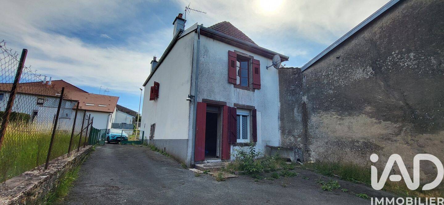 Maison à vendre, 180m², POLAINCOURT ET CLAIREFONTAINE