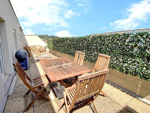 Appartement à vendre 302 000 € 2 pièces 1 chambre 37 m² Étage 5/5 Plateau-Mont Valérien Rueil-Malmaison 92500