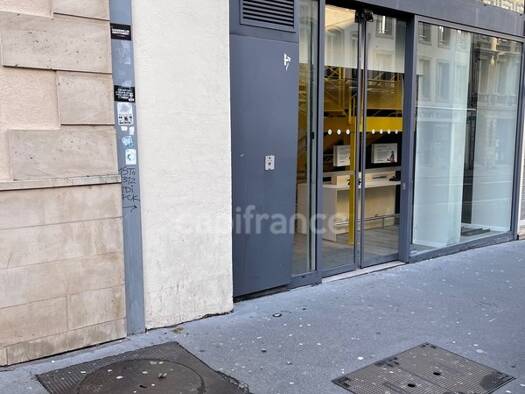 Local commercial à louer 4 007 € 230 m² de surface de vente Centre Ville-Charles III Nancy 54000