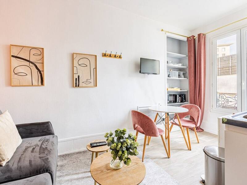 Maison à louer, 0m², PARIS 19E