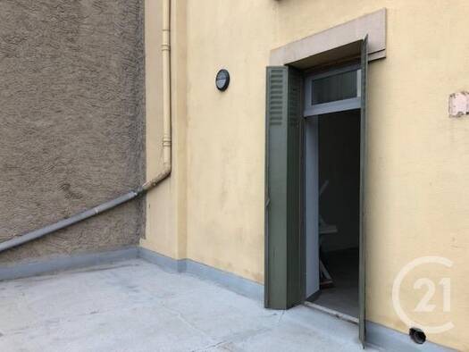 Appartement à louer 465 € 2 pièces 1 chambre 32 m² 1er étage Carcassonne 11000