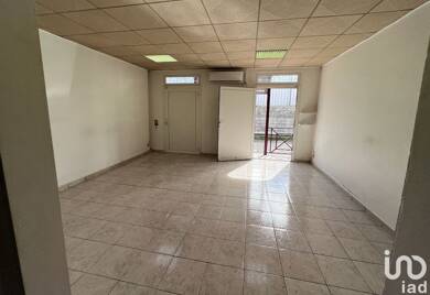 Local commercial à vendre 126 955 € 32 m² de surface de vente Baie-Mahault 97122