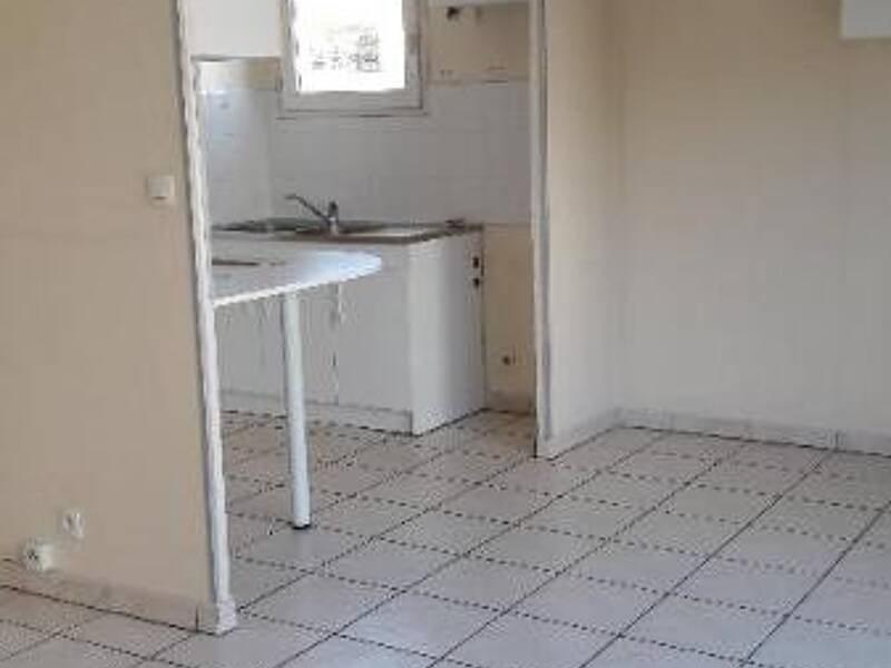 Maison à louer, 46m², LYON 8E