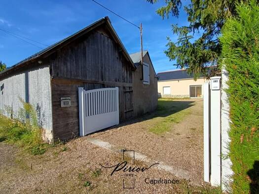 Maison de plain-pied à vendre 229 990 € 6 pièces 3 chambres 132 m² 4 952 m² de terrain Saint Lambert des Levées Nord Saumur 49400
