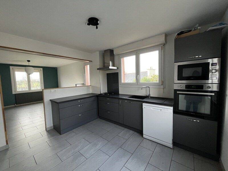 Maison à louer, 140m², LAMPAUL PLOUDALMEZEAU
