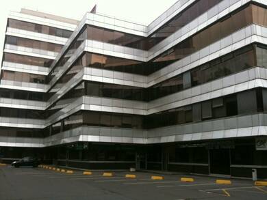 Espace bureau à louer 232 € 14 m² de bureaux Cité Artisanale-Chauffours Cergy 95000
