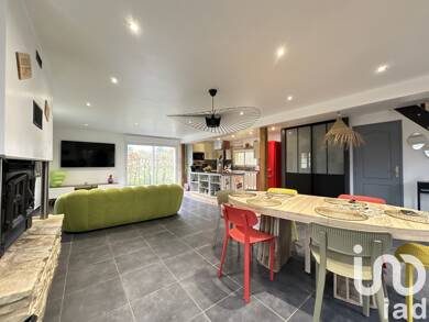 Maison à vendre 205 000 € 4 pièces 3 chambres 97 m² 600 m² de terrain Formerie 60220