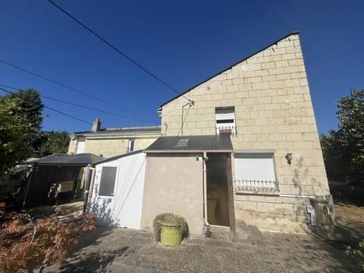 Maison à vendre 149 000 € 3 pièces 2 chambres 83 m² 1 390 m² de terrain Turquant 49730