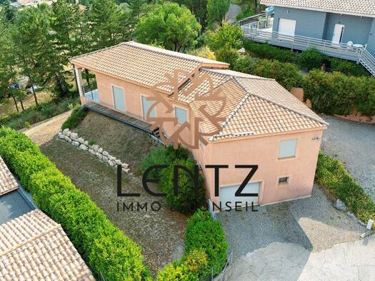 Maison à vendre 480 000 € 6 pièces 5 chambres 143 m² 900 m² de terrain Digne-les-Bains 04000