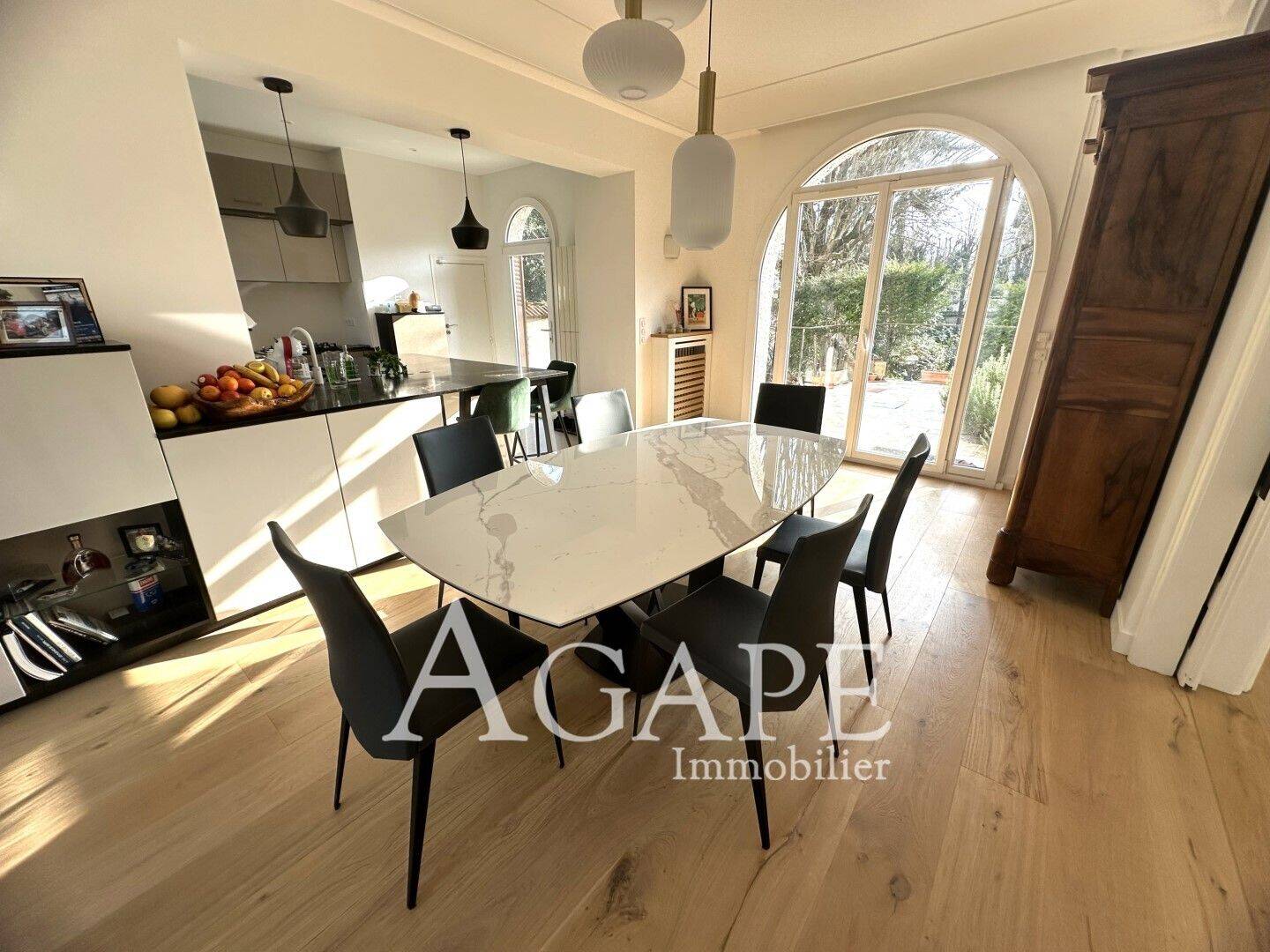 Maison à vendre, 225m², SAINT MAUR DES FOSSES