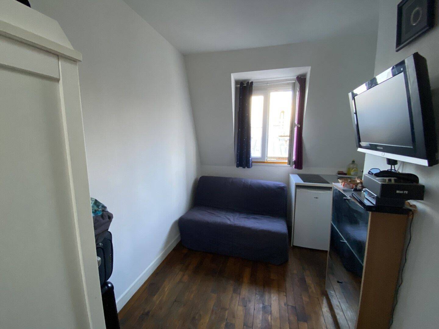 Maison à louer, 10m², LEVALLOIS PERRET