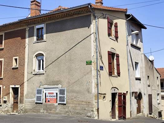 Maison à vendre 49 900 € 3 pièces 2 chambres 60 m² Billom 63160