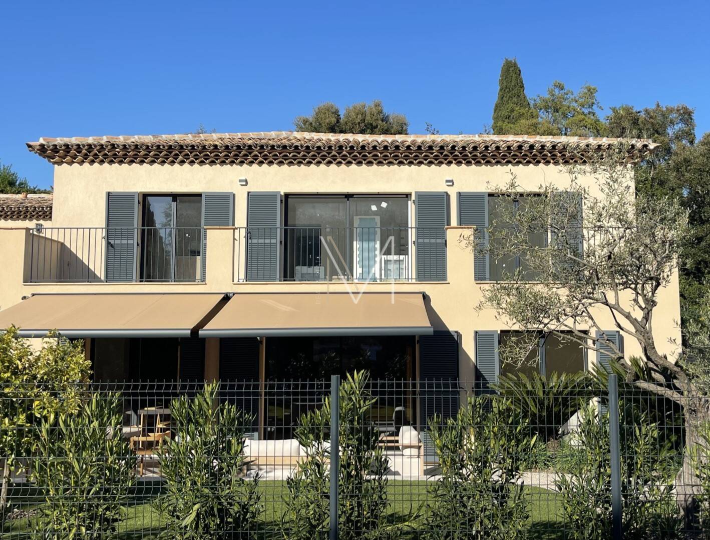 Maison à vendre, 105m², GRIMAUD
