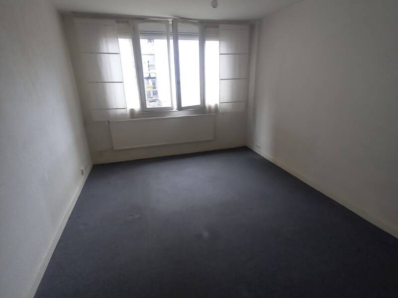 Maison à louer, 26m², PARIS 18E