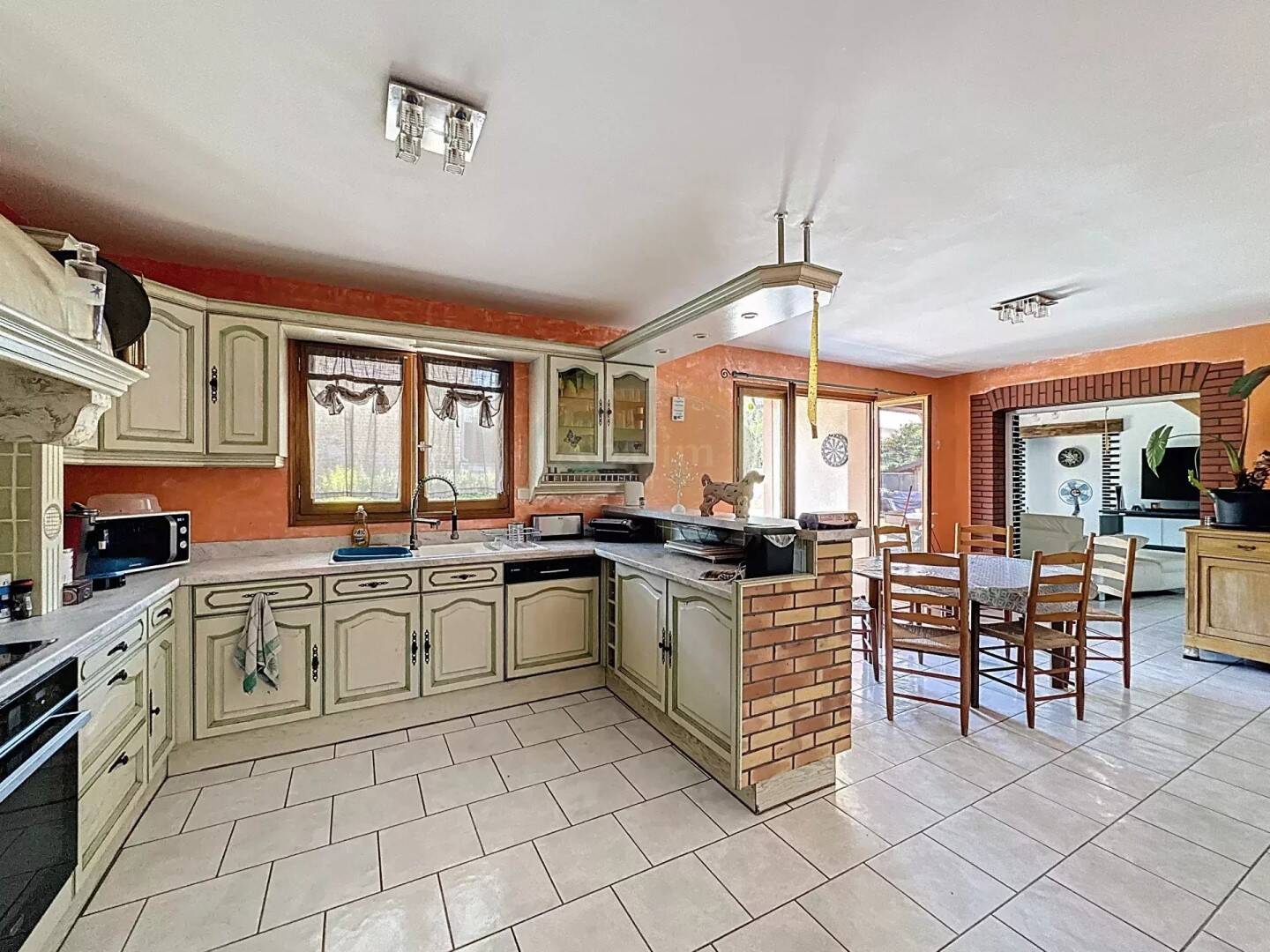 Maison à vendre, 260m², VIC EN BIGORRE