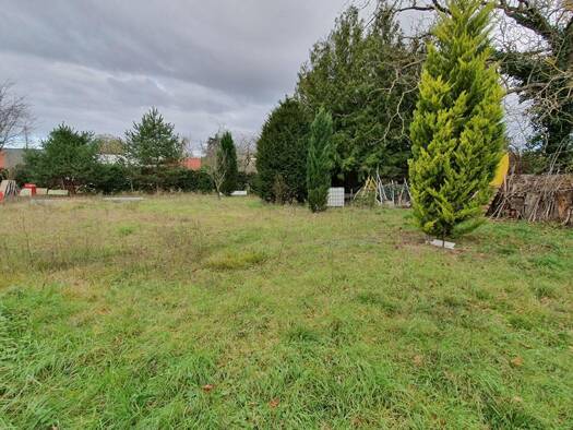 Terrain constructible à vendre 137 000 € 2 560 m² de terrain La Pointerie-La Bourie Châteauroux 36000