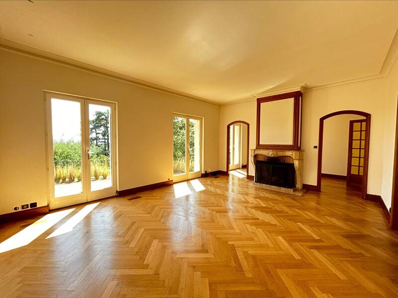 Maison à louer, 147m², CALUIRE ET CUIRE