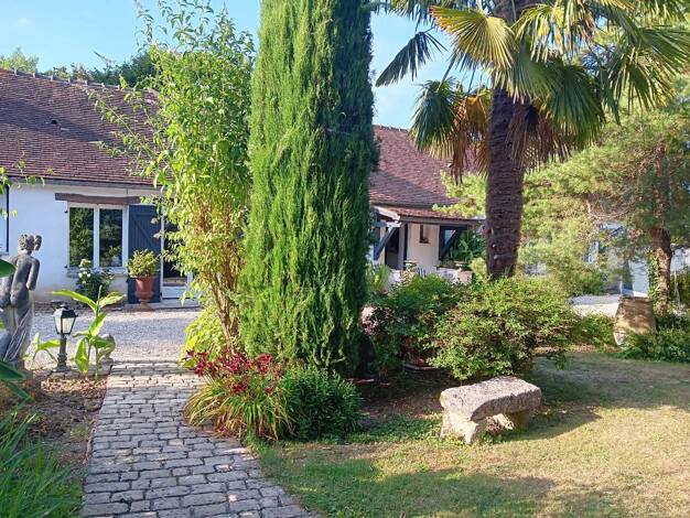 Maison à vendre 630 000 € 5 pièces 4 chambres 200 m² 2 895 m² de terrain Houdan 78550